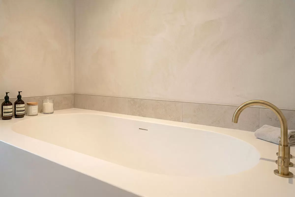 Boutique Hotel Bathroom Renovation Guide: Crafting High-End Suites with Solid Surface Sanitary Ware